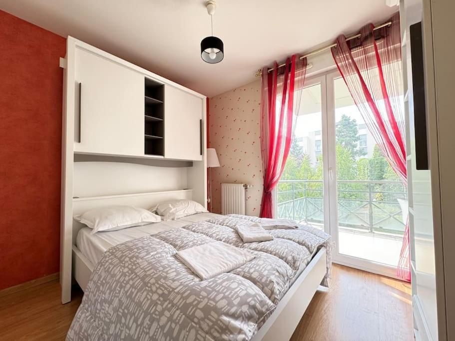 Bel Appartement Spacieux 2 Pers Avec Balcon - Thermale 3 Chamalieres Exterior photo